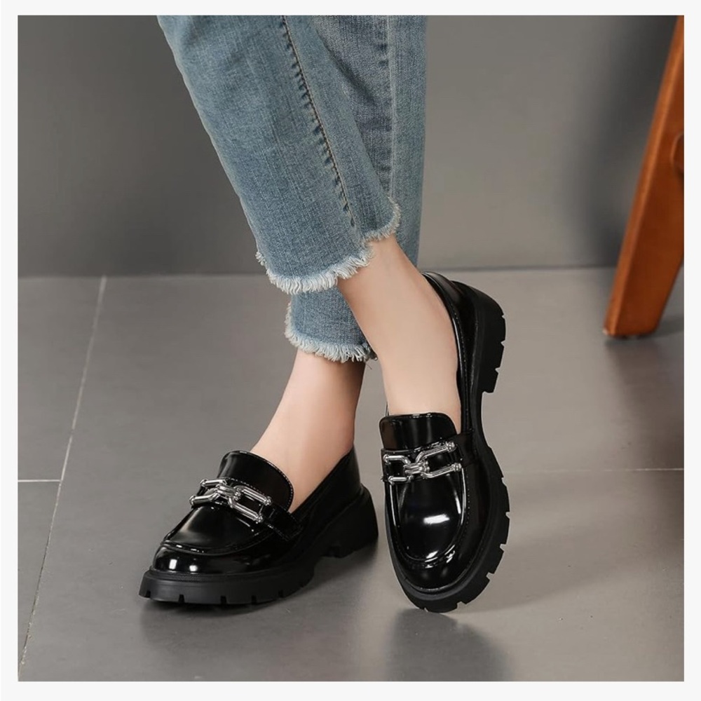 Creation Chunky Platform Loafers Chain Buckle SlipOn Black Patent Size 7